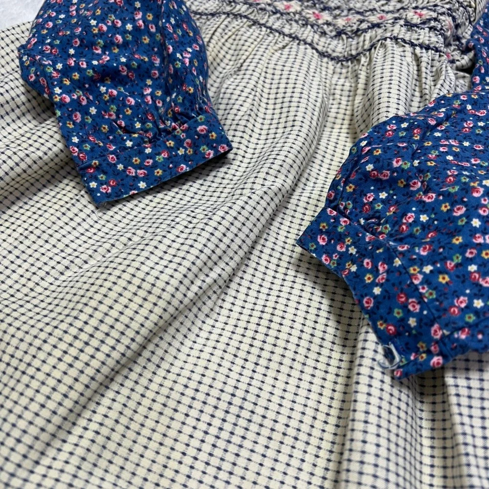 Polly Flinders Vintage Hand Smocked Dress Girls Size 6 Floral Grid Mixed Print